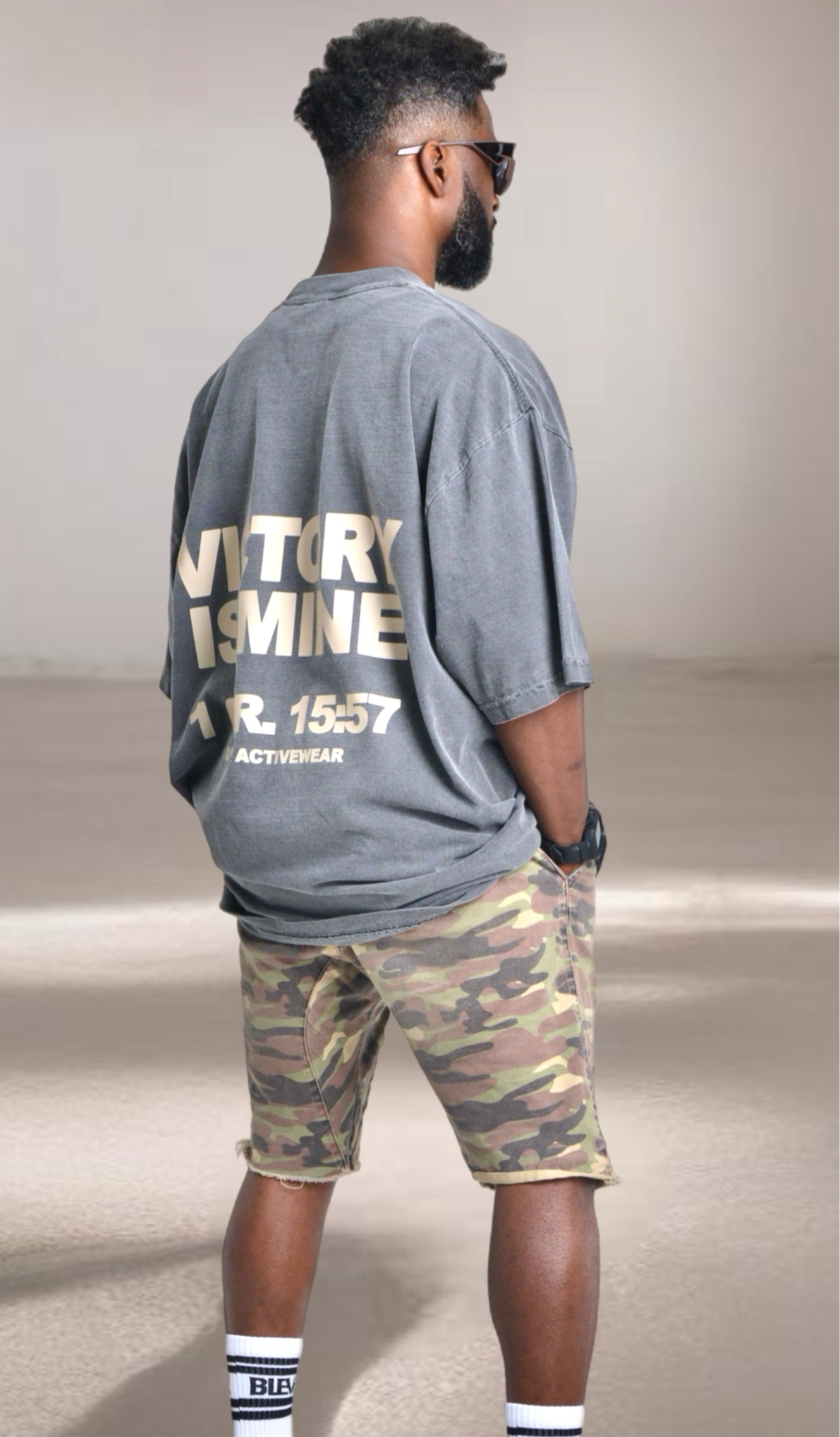 VICTORY LAP TEE